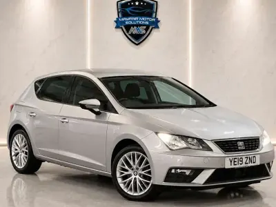 Used Seat Leon SE Dynamic 116 HP (85 kW) 2019 Silver Hatchback
