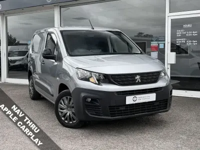 Used Peugeot Partner Premium 131 HP (96 kW) 2022 Grey MPV