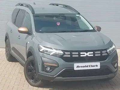 Used Dacia Jogger Extreme 140 HP (102 kW) 2024 Grey MPV