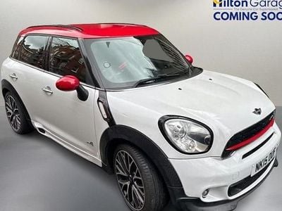 Used Mini John Cooper Works 218 HP (160 kW) 2015 White Hatchback
