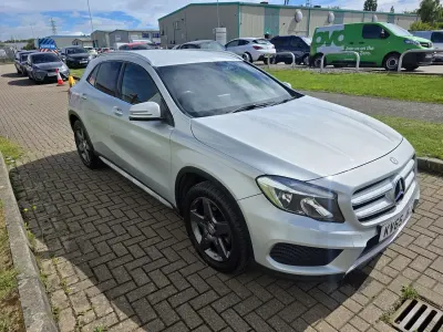 Used Mercedes GLA200 AMG line 136 HP (100 kW) 2015 Silver SUV