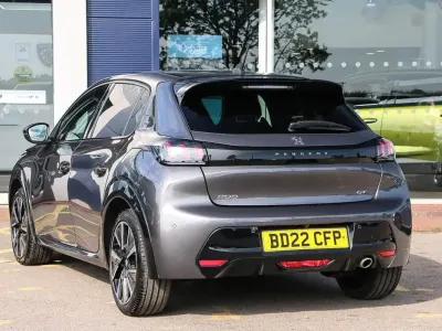 Second-hand Peugeot 208 GT 101 CP (74 kW) 2022 Gri Hatchback