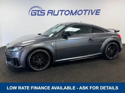 Usado Audi TT Black Edition 245 CV (180 kW) 2021 Gris Coupe