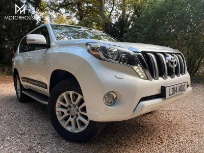Used Toyota Land Cruiser 2014 White Estate