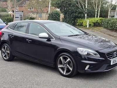 Used Volvo V40 R-Design 120 HP (88 kW) 2016 Black Hatchback