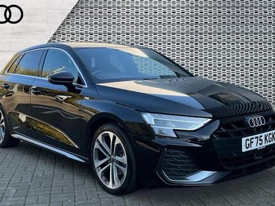 Begagnad Audi A3 S-Line 150 HK (110 kW) 2025 Svart