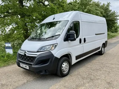 Usado Citroën Relay 140 CV (102 kW) 2023 Blanco Van