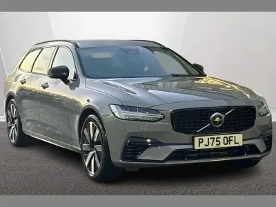 Used Volvo V90 Plus 344 HP (253 kW) 2025 Grey Estate