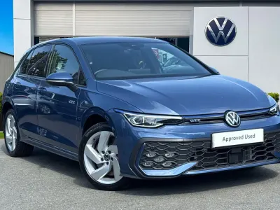 Used VW Golf VIII GTE 272 HP (200 kW) 2025 Blue Hatchback
