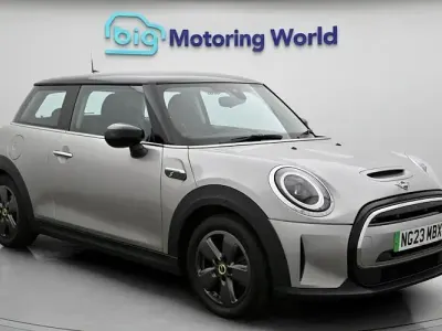 Used Mini Cooper S Level 1 135 kW (184 HP) 2023 Silver Hatchback
