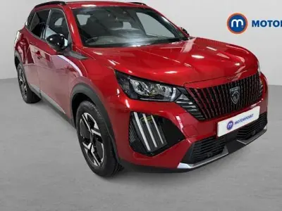 Usado Peugeot 2008 Allure 131 HP (96 kW) 2025 Vermelho SUV