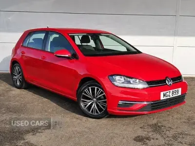 Used VW Golf VII SE 115 HP (84 kW) 2019 Red Hatchback