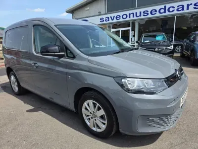 Begagnad VW Caddy Pro 102 HK (75 kW) 2022 Grå Minibuss
