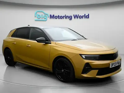 Gebraucht Vauxhall Astra S 130 PS (95 kW) 2023 Gelb Kleinwagen