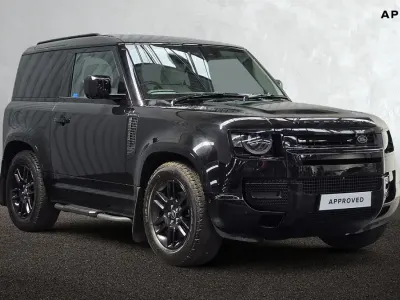 Used Land Rover Defender SE Dynamic 2024 Black SUV
