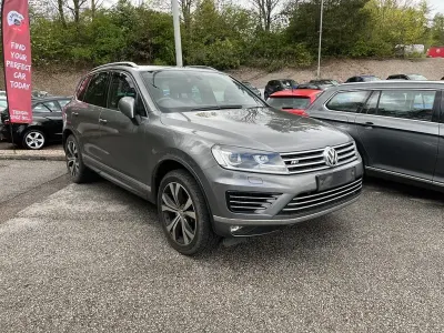 Usado VW Touareg R-line 2016 Gris SUV