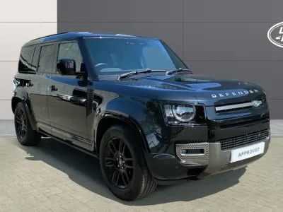 Used Land Rover Defender Dynamic 249 HP (183 kW) 2022 Black SUV