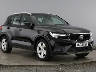 Used Volvo XC40 Core 161 HP (118 kW) 2023 Black SUV