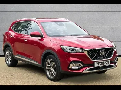 Used MG HS Excite 162 HP (119 kW) 2021 Red SUV