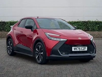 Used Toyota C-HR Design 140 HP (102 kW) 2026 Red SUV