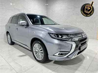 used Mitsubishi Outlander 2.4 PHEV 4HS 5d AUTO 207 BHP