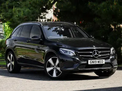 Used Mercedes GLC220 Urban 170 HP (125 kW) 2019 Black SUV