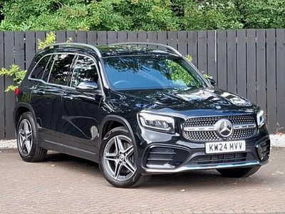Mercedes GLB220
