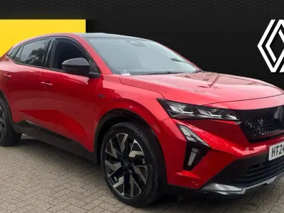 Used Renault Rafale Techno Esprit Alpine 200 HP (147 kW) 2024 Red/black SUV