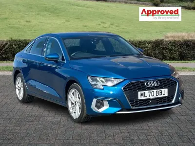 Begagnad Audi A3 Sport 150 HK (110 kW) 2020 Blå Sedan