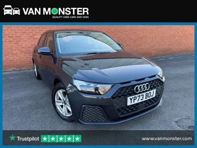 Używany Audi A1 2023 Szary SUV