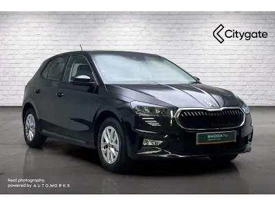 Used Skoda Fabia SE 59 HP (43 kW) 2026 Black magic pearl effect Hatchback