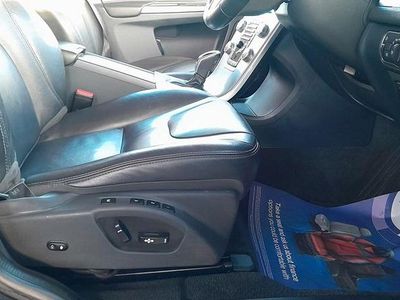 Used Volvo XC60 SE Lux 190 HP (139 kW) 2016 Black SUV