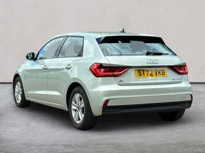 Used Audi A1 Premium 110 HP (80 kW) 2022 Silver SUV