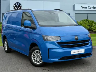 Used VW Transporter Pro 148 HP (108 kW) 2025 Blue Van