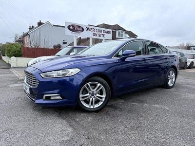 Used Ford Mondeo Zetec 2016 Blue Hatchback