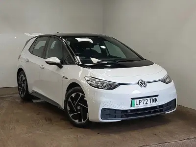 Used VW ID.3 Pro Performance 150 kW (204 HP) 2023 White Hatchback