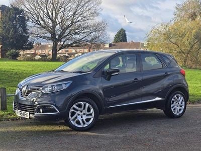 Second-hand Renault Captur Dynamique 90 CP (66 kW) 2015 Albastru SUV