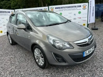 Second-hand Vauxhall Corsa 85 CP (62 kW) 2014 Maro Hatchback
