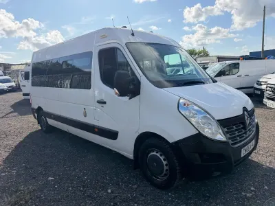 Used Renault Master Business 125 HP (91 kW) 2016 White Van