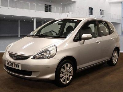 Silver Used 2008 Honda Jazz SE Hatchback | £4,999 (A bit pricey)