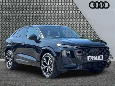 New Audi Q3 Advanced 147 HP (108 kW) 2026 Black SUV