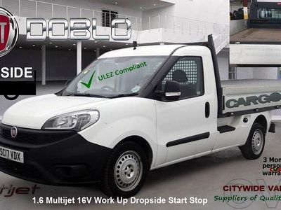 Używany Fiat Doblò 2017 Biały Minivan