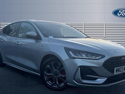 Used Ford Focus ST-Line 125 HP (91 kW) 2023 Silver Hatchback