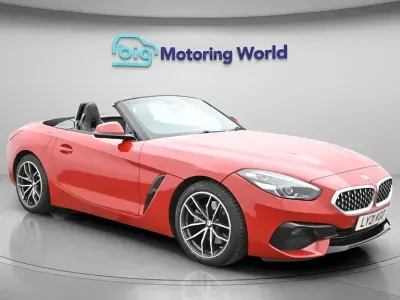Begagnad BMW Z4 Sport Line 197 HK (144 kW) 2021 Röd Cab