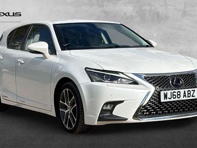 Used Lexus CT200h 2018 White Hatchback