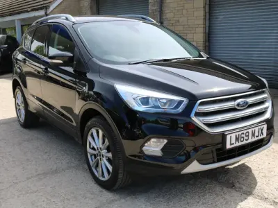 Second-hand Ford Kuga Titanium 150 CP (110 kW) 2019 Negru SUV