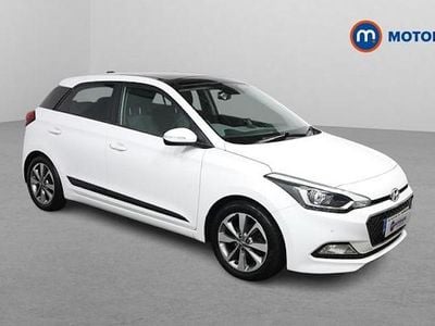 White Used 2016 Hyundai i20 Premium SE Hatchback | £8,949 (Fair price)