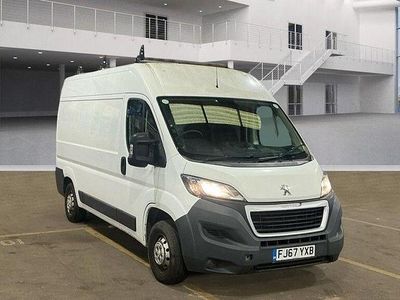 Used Peugeot Boxer 130 HP (95 kW) 2018 White Van