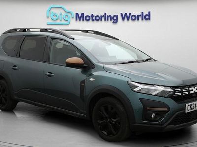 Green Used 2024 Dacia Jogger Extreme MPV | £15,400 (Fair price)