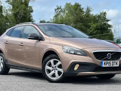 Used Volvo V40 CC SE 2015 Estate